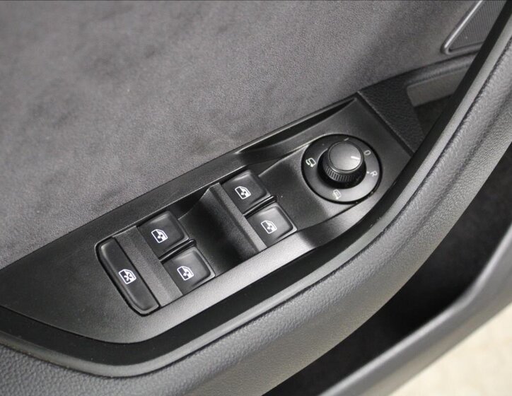 Škoda Superb Kombi 2,0 l 110 kw