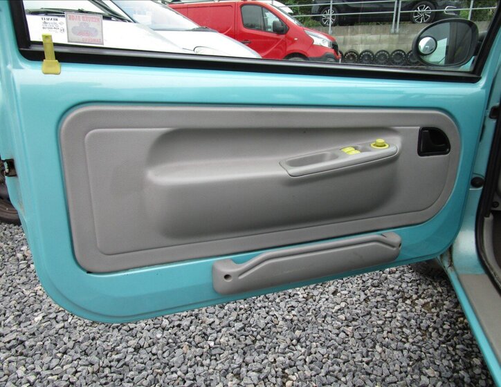 Renault Twingo Hatchback 1,1 l 43 kw