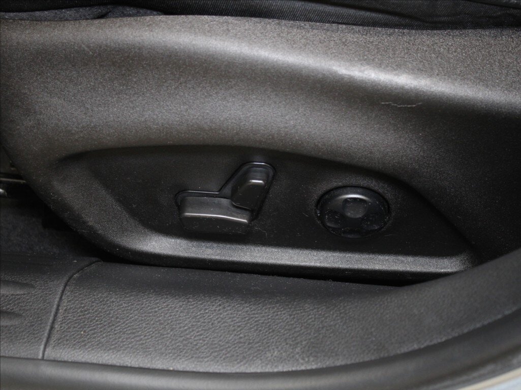 Jeep Compass SUV / Terénní 1,3 l 110 kw