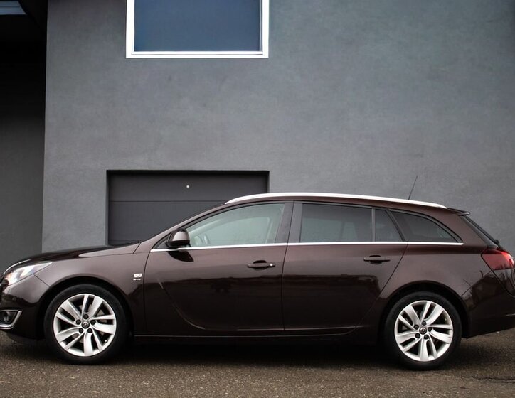 Opel Insignia 8