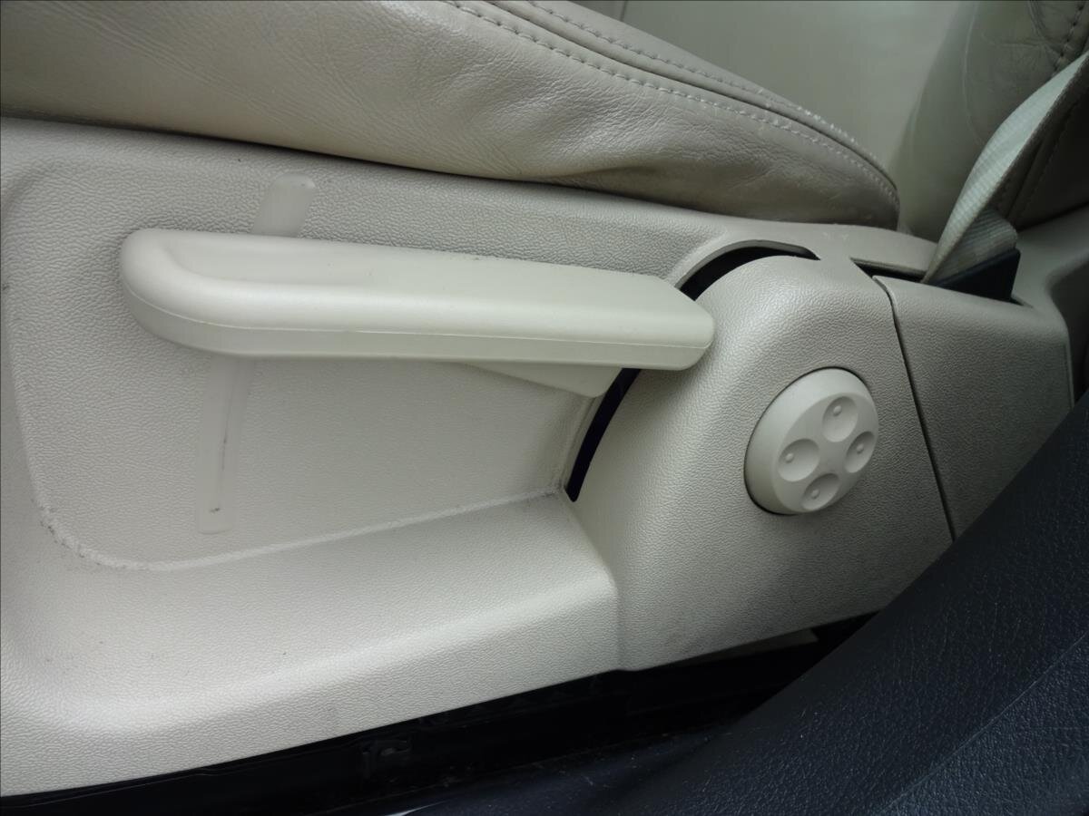 Audi A6 Allroad Kombi 3,0 l 176 kw