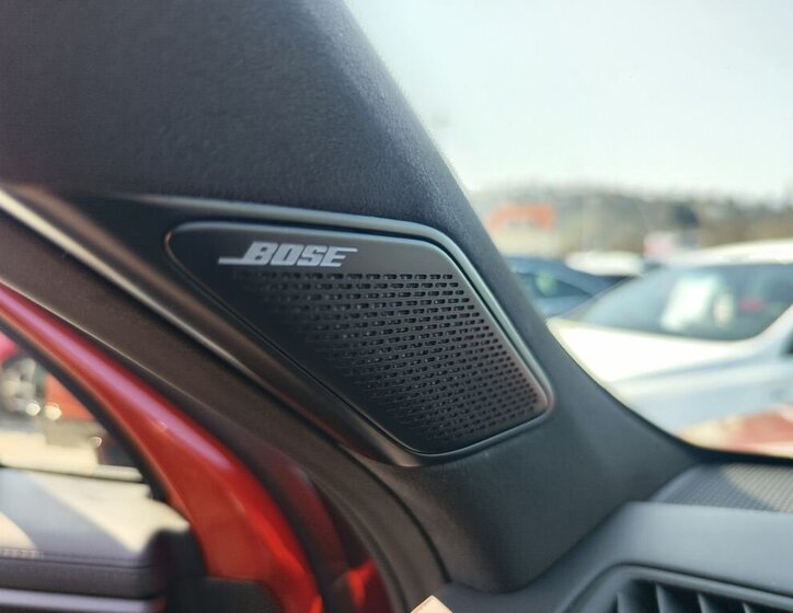 Hyundai Santa Fe SUV / Terénní 1,6 l 158 kw