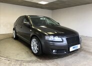 Audi A3 1