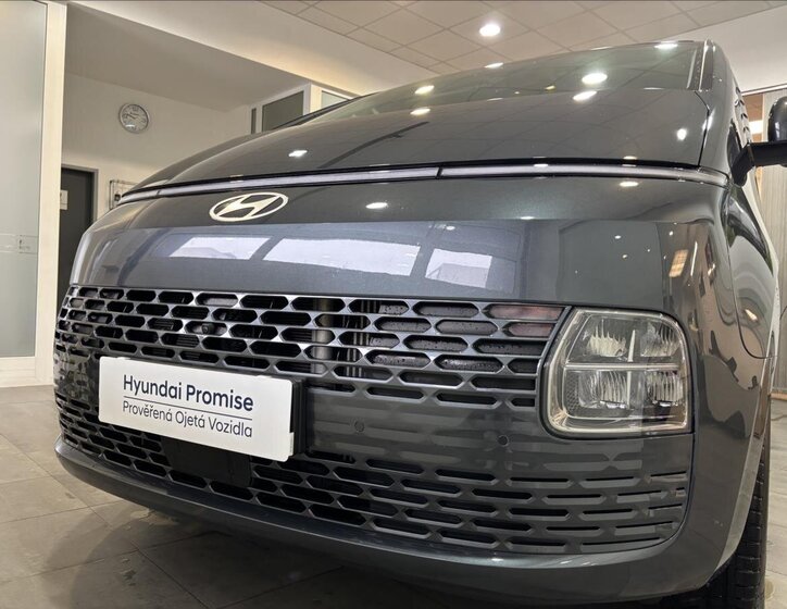 Hyundai Staria VAN-Minibus 1,6 l 117 kw