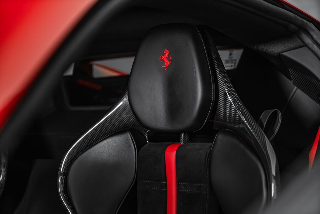 Ferrari SF90 Kupé 4,0 l 574 kw