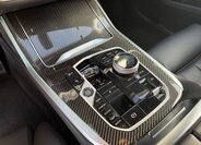 BMW X7 SUV / Terénní 4,4 l 390 kw