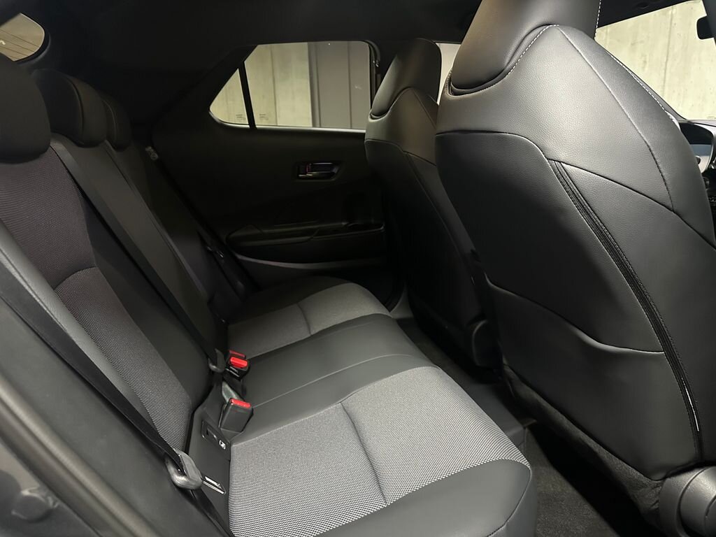 Toyota C-HR Hatchback 2,0 l 135 kw