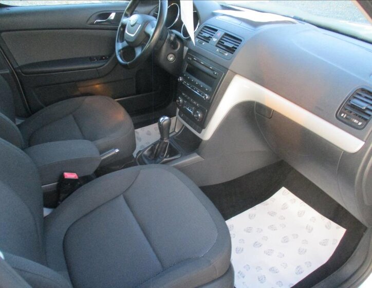 Škoda Yeti SUV / Terénní 1,2 l 77 kw