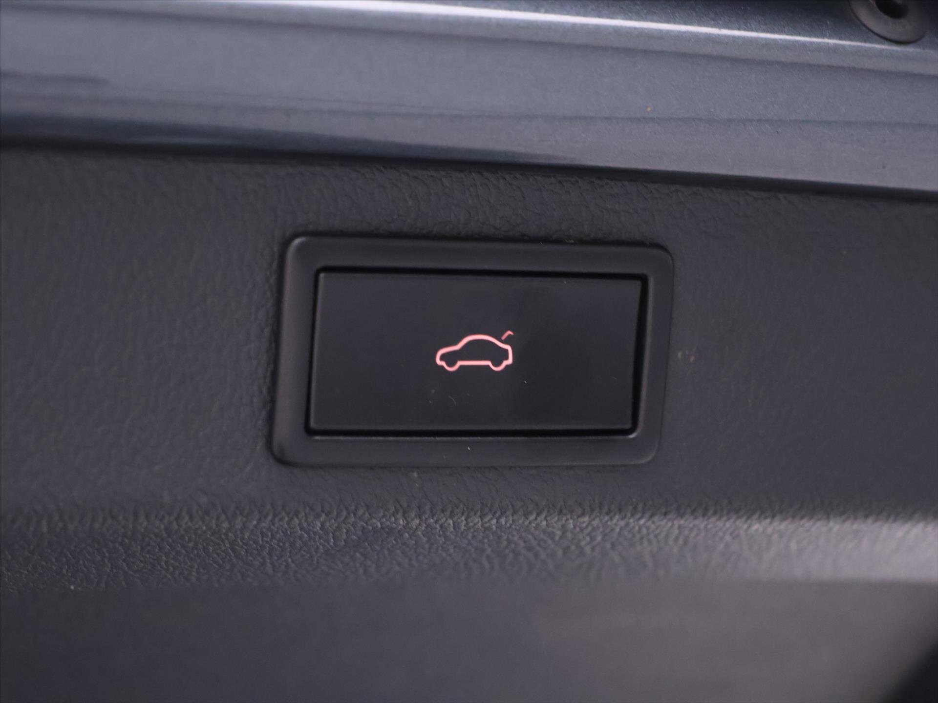 Škoda Superb Kombi 2,0 l 200 kw