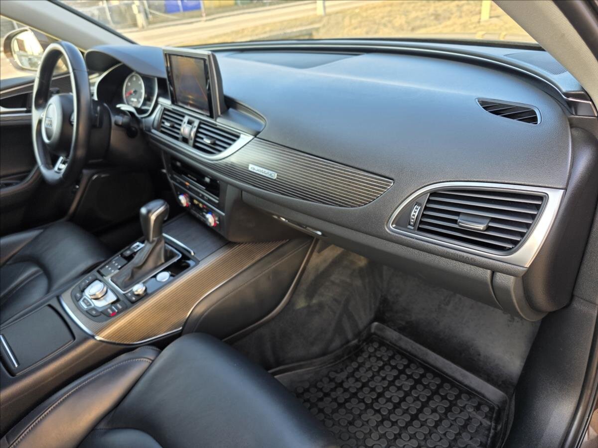 Audi A6 Allroad Kombi 3,0 l 200 kw