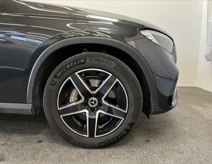Mercedes-Benz GLC 22