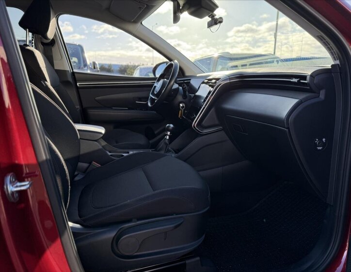 Hyundai Tucson SUV 1,6 l 110 kw