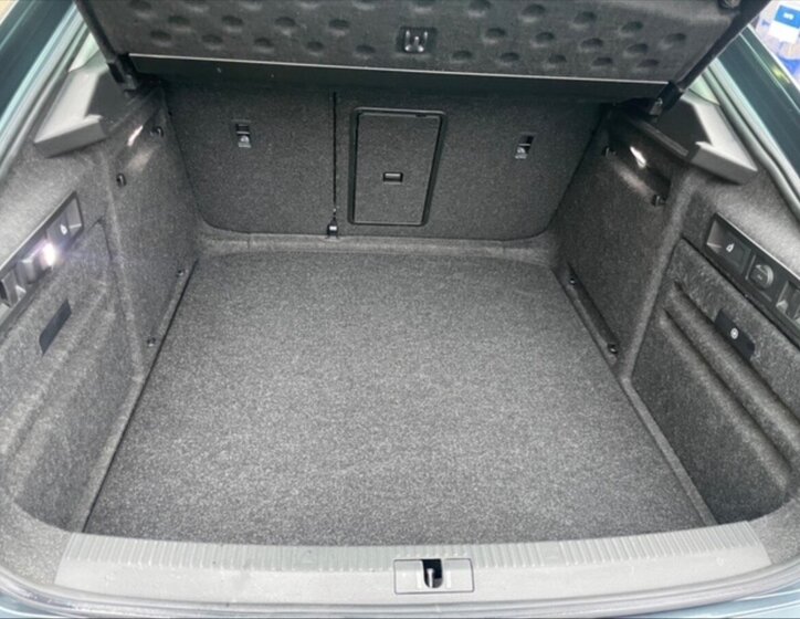 Škoda Superb Liftback 2,0 l 110 kw