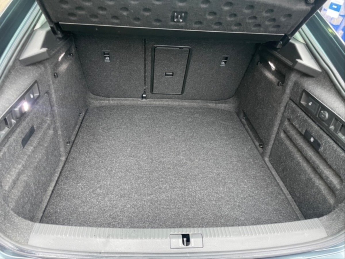 Škoda Superb Liftback 2,0 l 110 kw