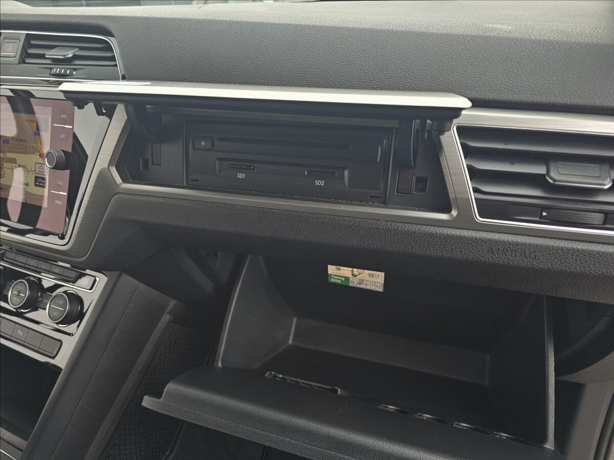 Volkswagen Touran Kombi 2,0 l 110 kw