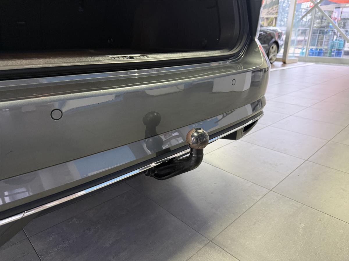 Volkswagen Golf Kombi 999,0 85 kw