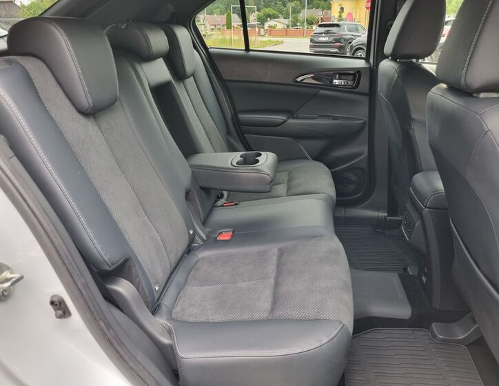 Mitsubishi Ostatní 11