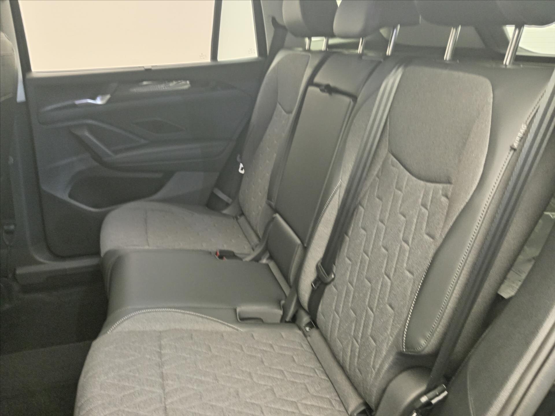 Volkswagen Tayron SUV 1,5 l 110 kw