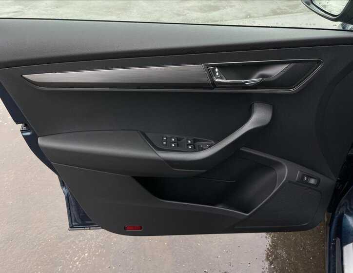 Škoda Karoq SUV 1,5 l 110 kw