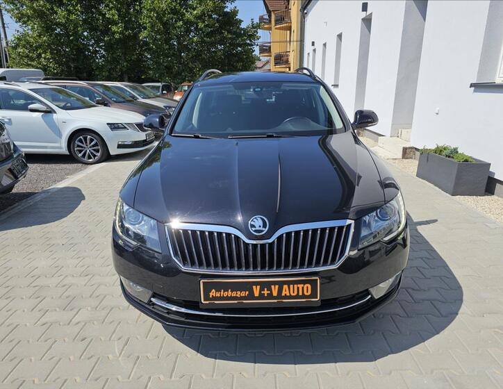 Škoda Superb 2