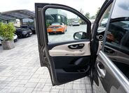 Mercedes-Benz Třídy V 14