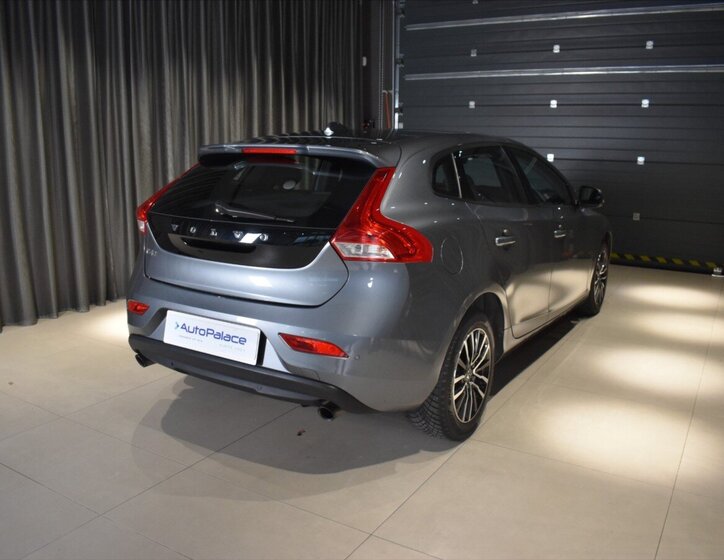 Volvo V40 Hatchback 1,5 l 112 kw