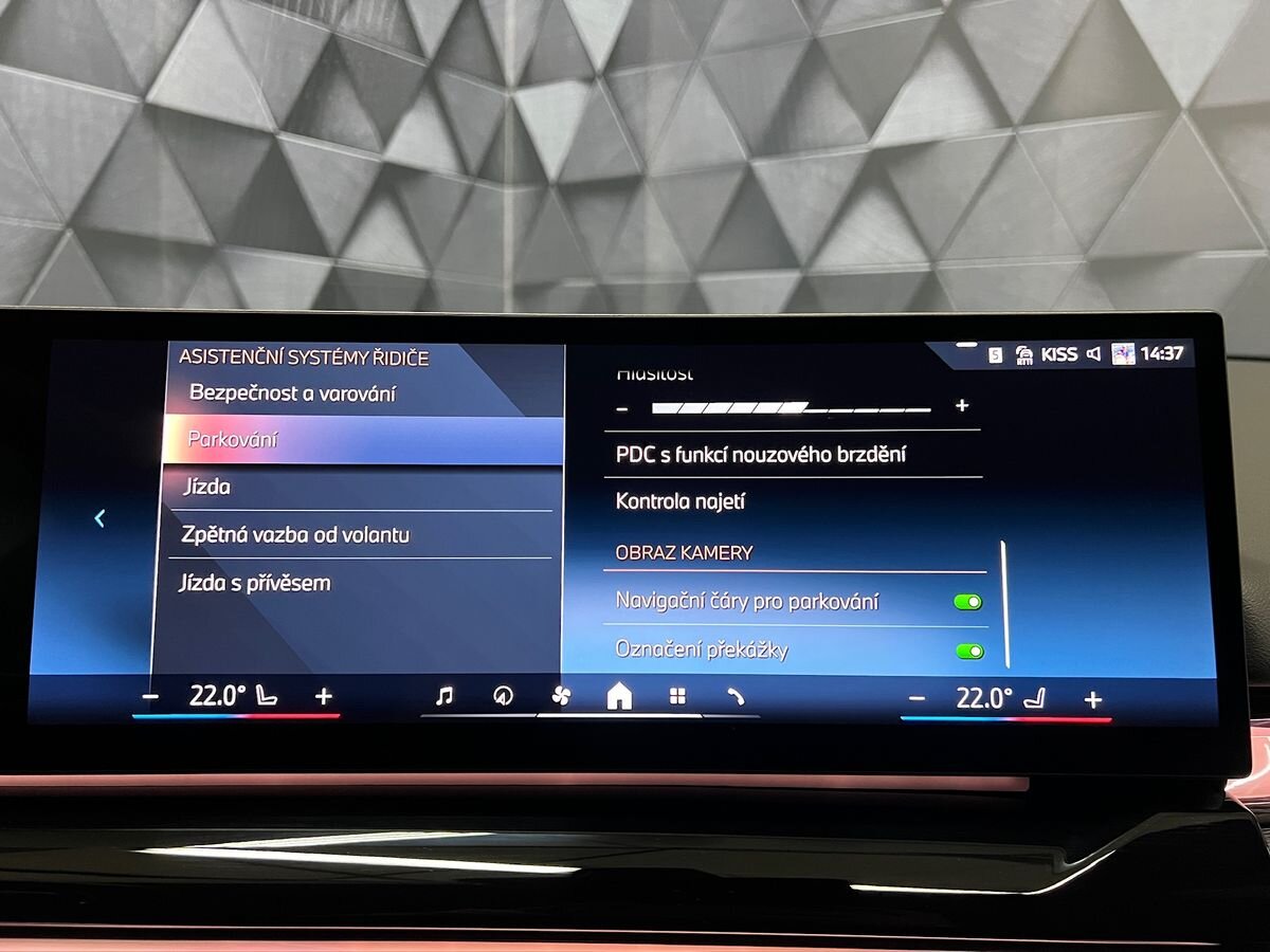 BMW Ostatní Sedan / Limuzína 0,0 290 kw