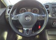 Volkswagen Tiguan 8