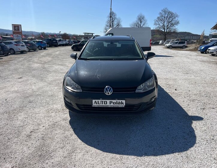 Volkswagen Golf Kombi 1,6 l 77 kw