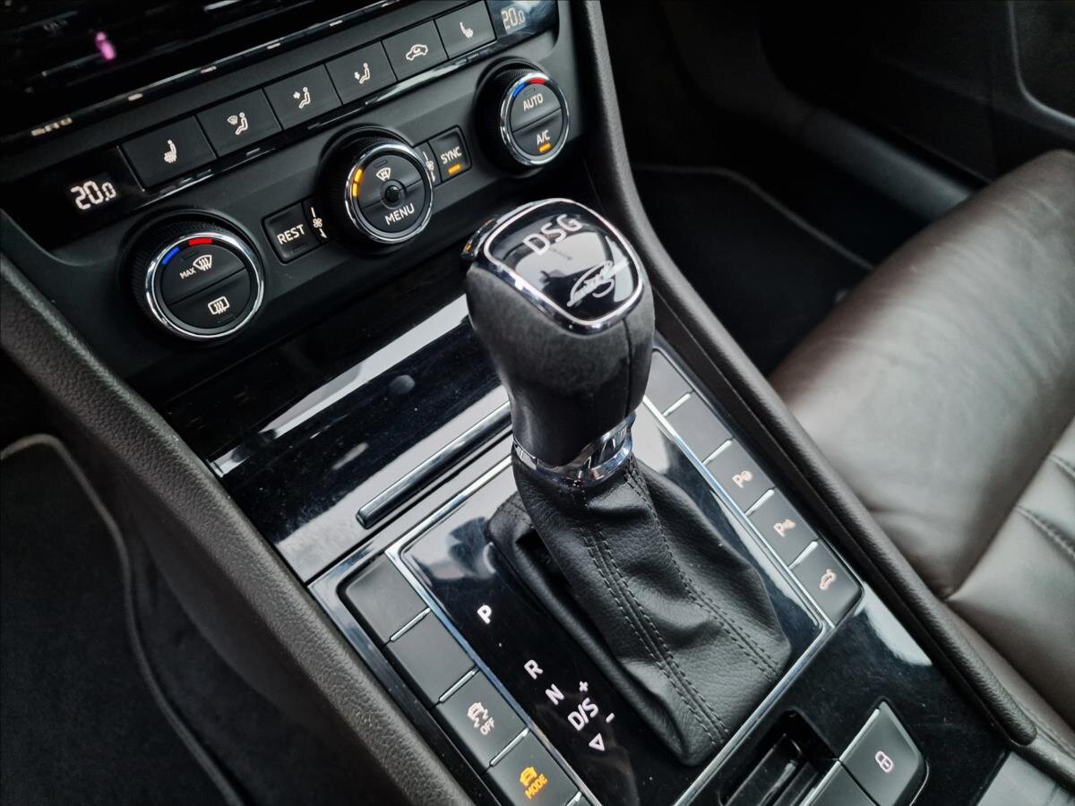 Škoda Superb Liftback 2,0 l 140 kw