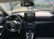 Toyota Yaris Cross 18