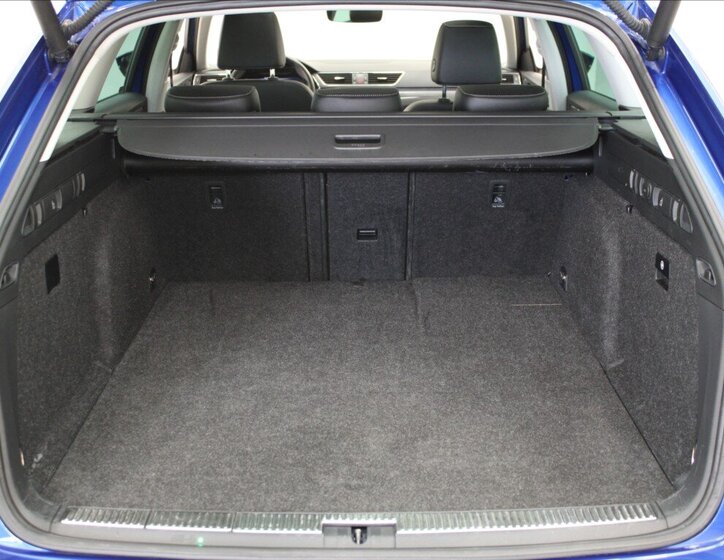 Škoda Superb Kombi 1,4 l 160 kw