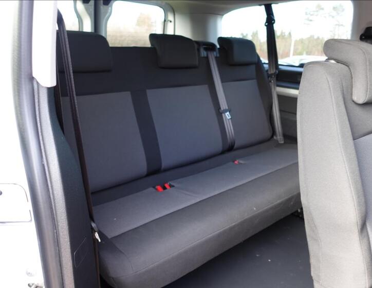 Toyota ProAce Verso 13