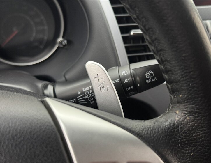 Mitsubishi Outlander SUV / Terénní 2,2 l 115 kw