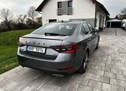 Škoda Superb Sedan / Limuzína 2,0 l 206 kw
