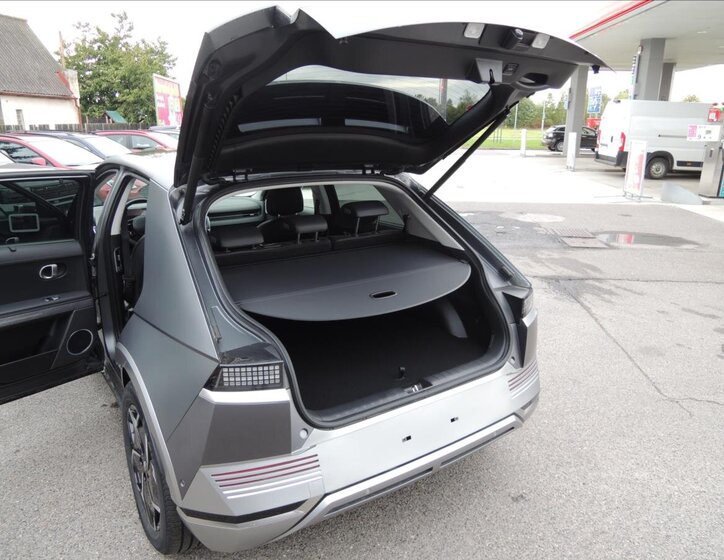 Hyundai Ioniq 5 SUV / Terénní 1,0 239 kw