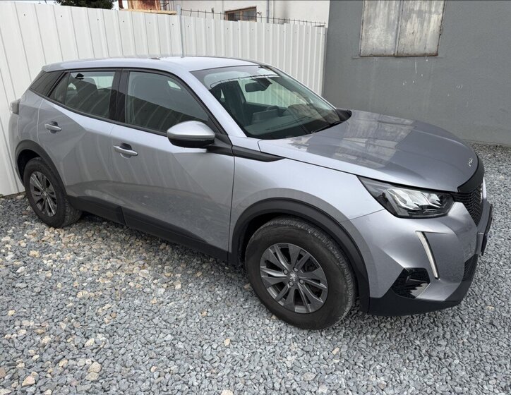 Peugeot 2008 SUV / Terénní 1,2 l 96 kw