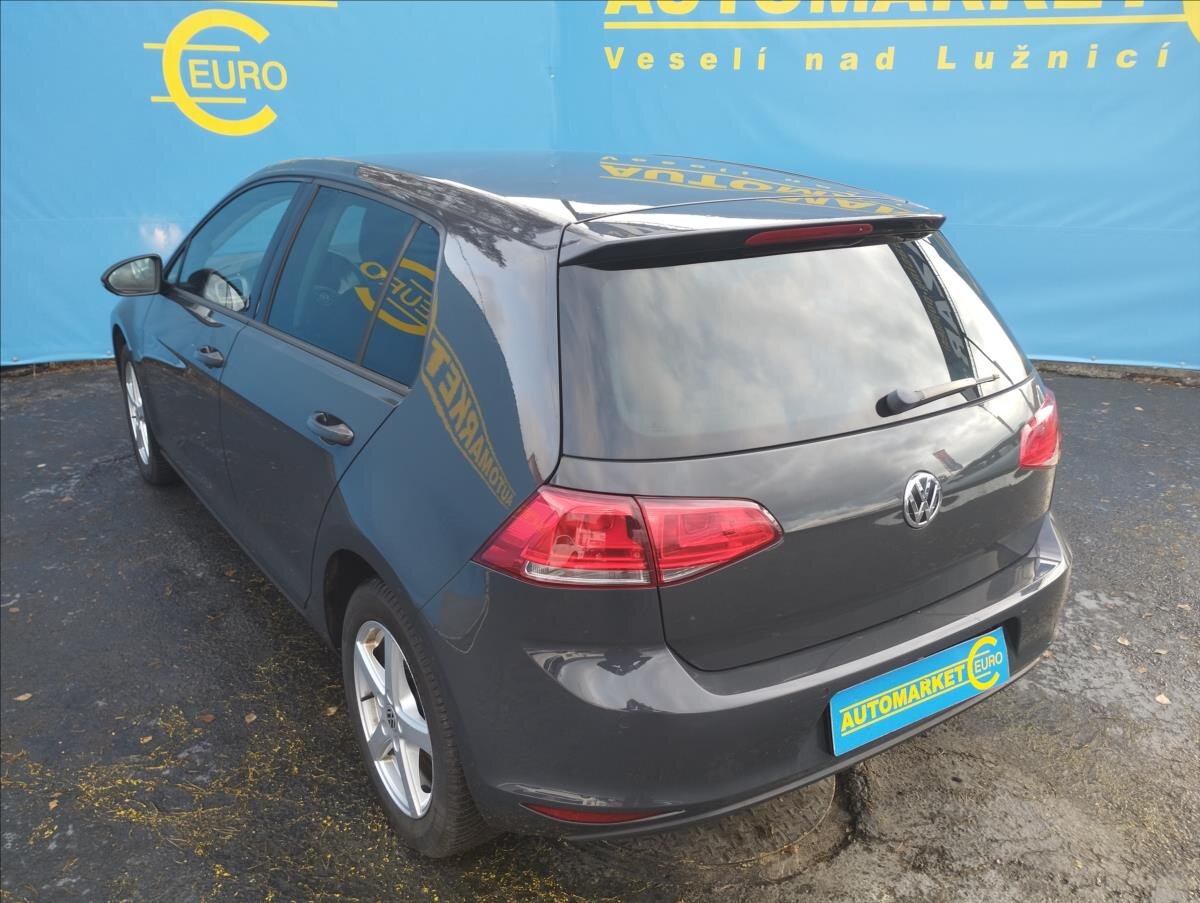 Volkswagen Golf Hatchback 1,2 l 63 kw