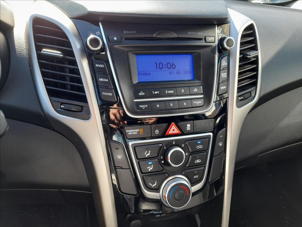 Hyundai i30 Kombi 1,6 l 88 kw