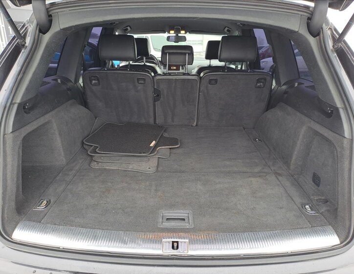 Audi Q7 SUV 3,0 l 176 kw