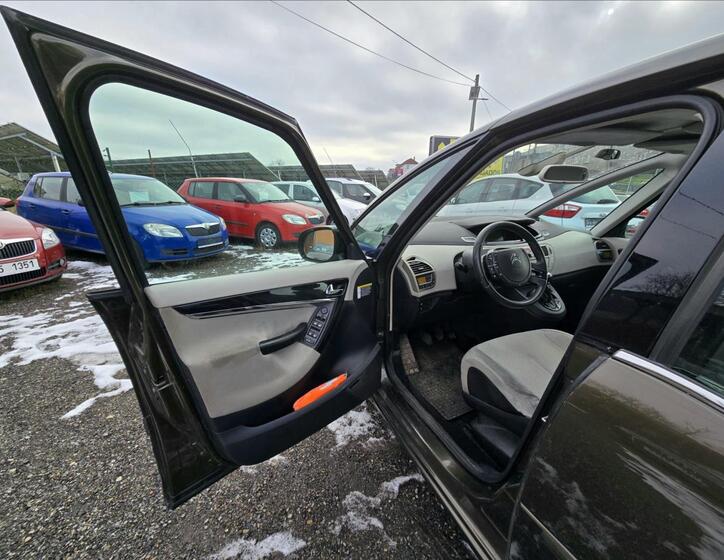 Citroën C4 Picasso 9