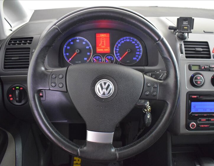 Volkswagen Touran MPV 1,4 l 103 kw