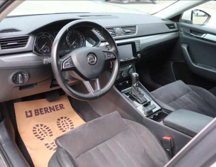 Škoda Superb Kombi 2,0 l 140 kw