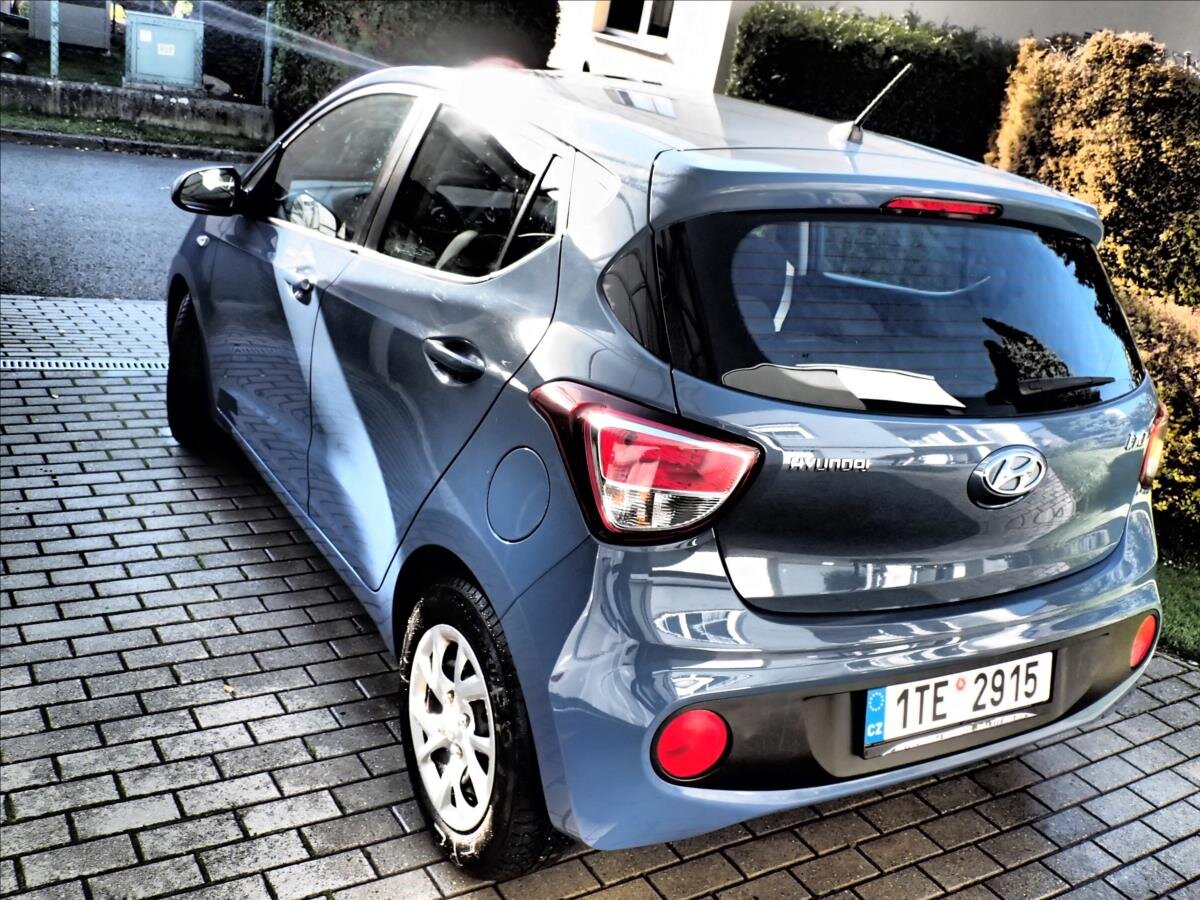 Hyundai i10