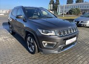 Jeep Compass 6