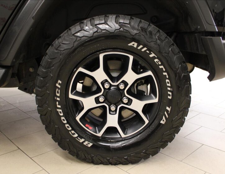 Jeep Wrangler Ostatní 2,0 l 200 kw