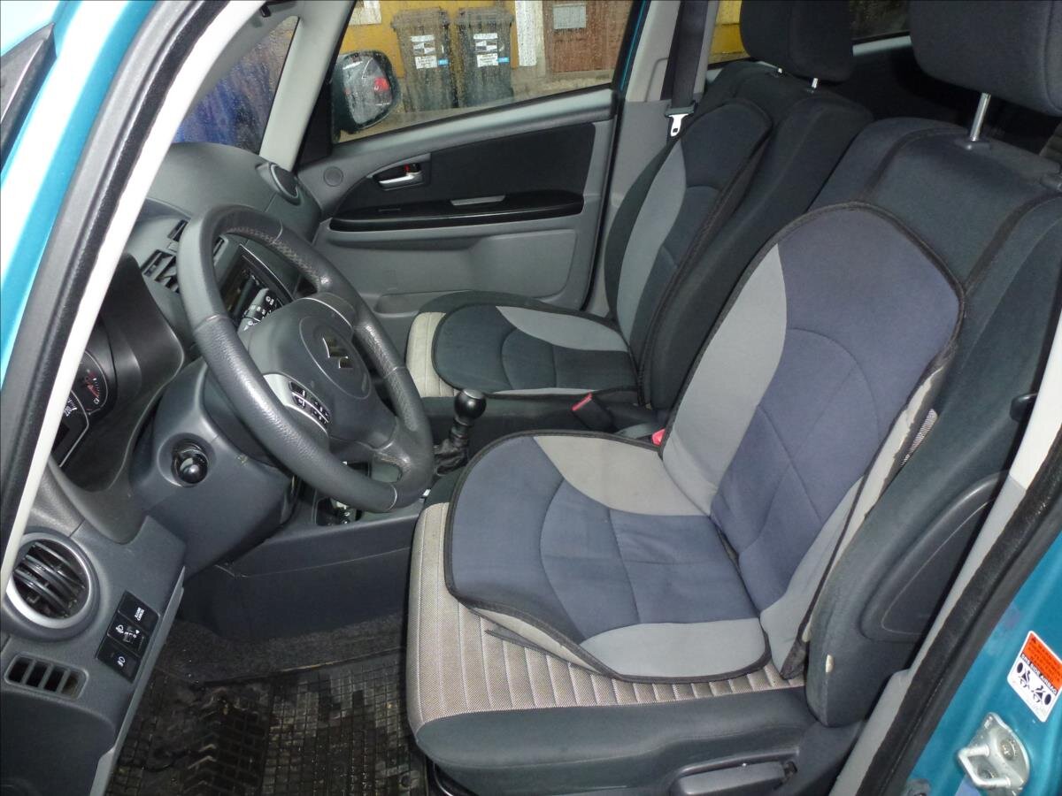 Suzuki SX4 Hatchback 1,9 l 88 kw