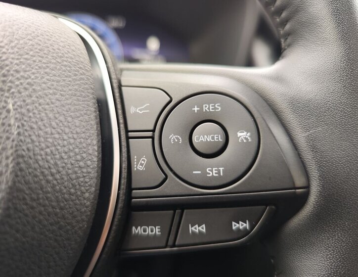 Toyota RAV4 Kombi 2,5 l 131 kw