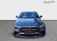 Mercedes-Benz Třídy E 8