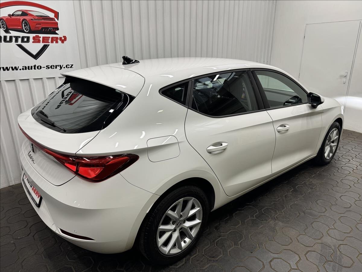 Seat Leon Hatchback 1,5 l 96 kw